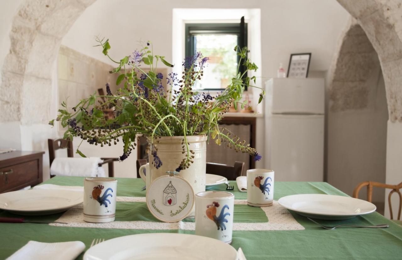 Trulli Sul Vignale In Masseria Santalachicca Martina Franca Exteriör bild