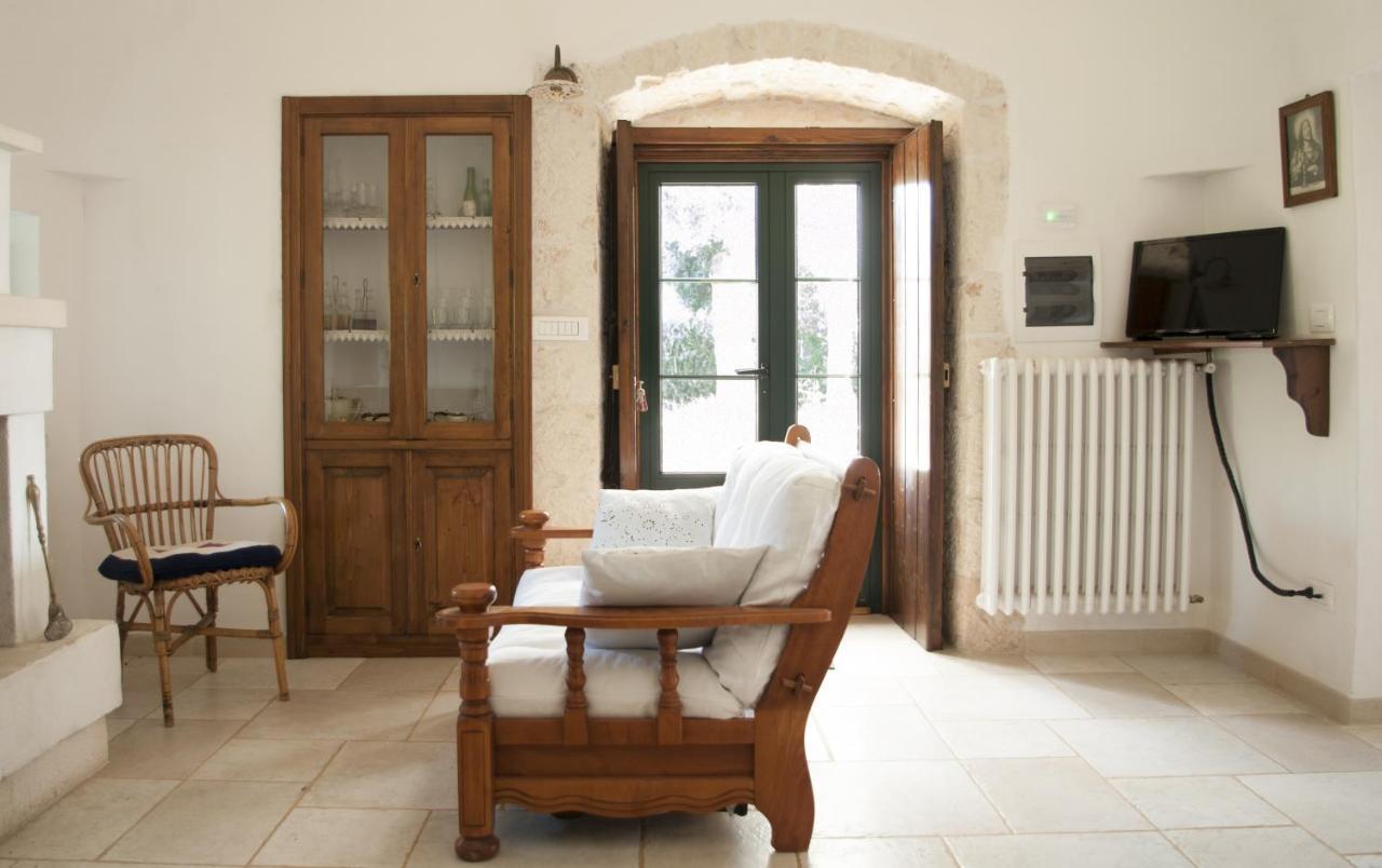 Trulli Sul Vignale In Masseria Santalachicca Martina Franca Exteriör bild